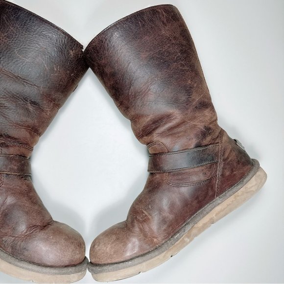 Ugg  Rare Kensington Wax Brown Sheepskin ShearlingBuckle  Boots - Picture 14 of 16